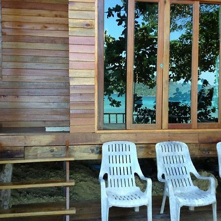 リペ サンセット ビーチ リゾート リペ島 部屋 写真