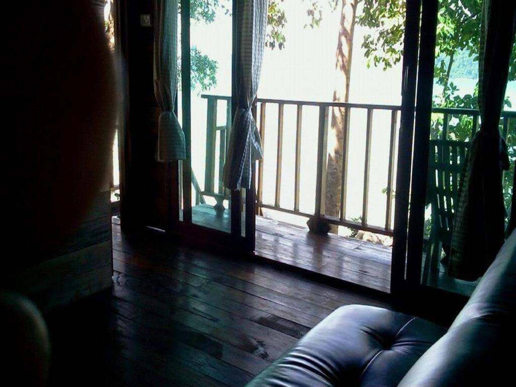 リペ サンセット ビーチ リゾート リペ島 エクステリア 写真