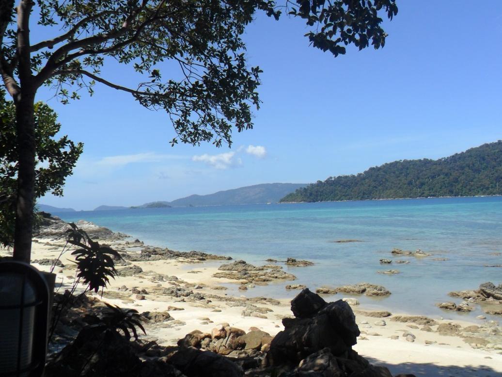 リペ サンセット ビーチ リゾート リペ島 エクステリア 写真