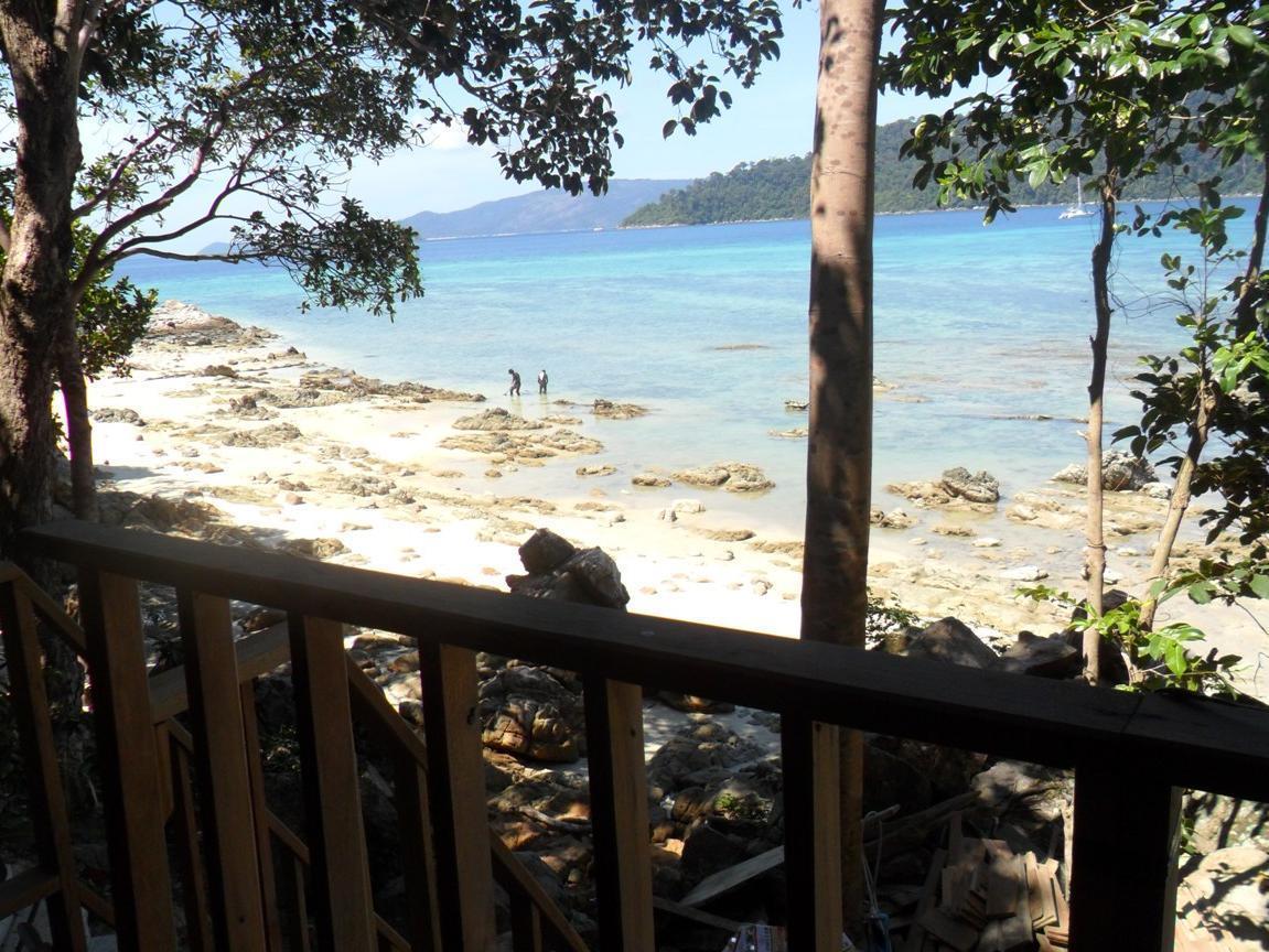 リペ サンセット ビーチ リゾート リペ島 エクステリア 写真